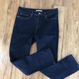 Levi’s 312 Shaping Slim Women’s Jeans